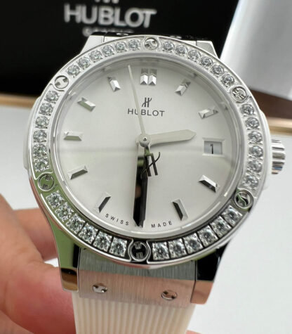 Hublot 582.NX.2610.RX.1204 | UK Replica - 1:1 best edition replica watches store, high quality fake watches